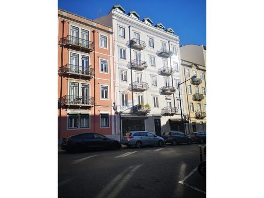 Apartment / Etagenwohnung in Avenidas Novas, Lisbon