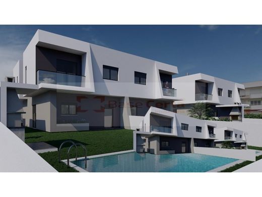 Semidetached House in Azambuja, Lisbon