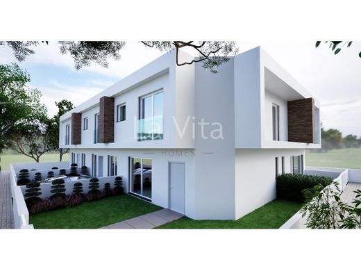 Villa Plurifamiliare a Seixal, Distrito de Setúbal