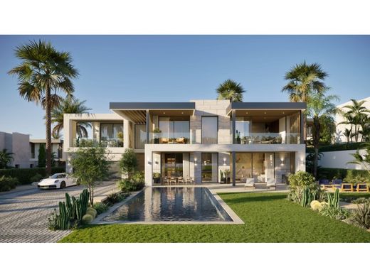 Villa in Estepona, Malaga