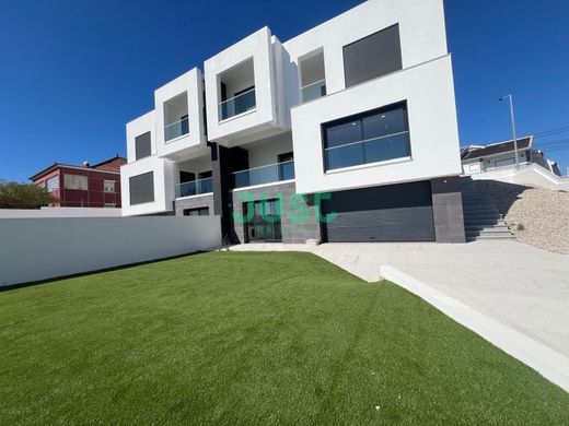 Villa Plurifamiliare a Seixal, Distrito de Setúbal