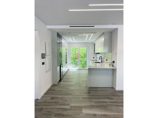 Apartamento - Loures, Lisboa