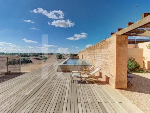 Luxury home in Beja, Distrito de Beja
