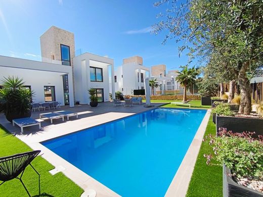 Villa in Finestrat, Alicante