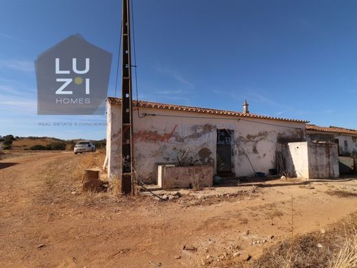 Поместье, Lagos, Distrito de Faro