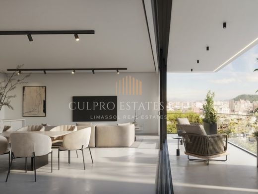 بنتهاوس ﻓﻲ Ágios Athanásios, Limassol District