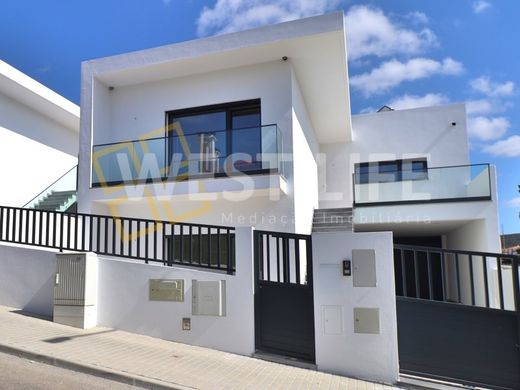 Luxe woning in Torres Vedras, Distrito de Lisboa