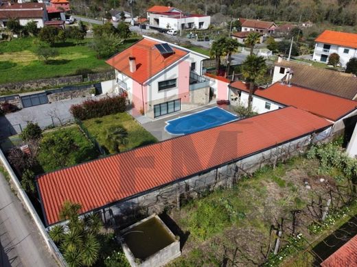 منزل ﻓﻲ Arcos de Valdevez, Distrito de Viana do Castelo