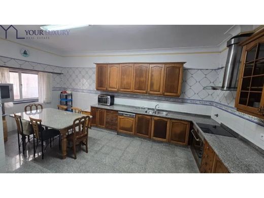 Wohnkomplexe in Loures, Lissabon