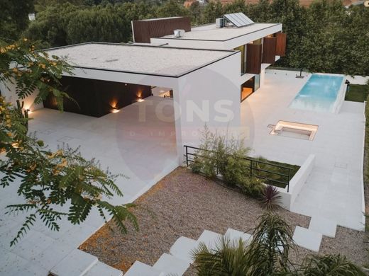 Luxe woning in Oeiras, Distrito de Lisboa