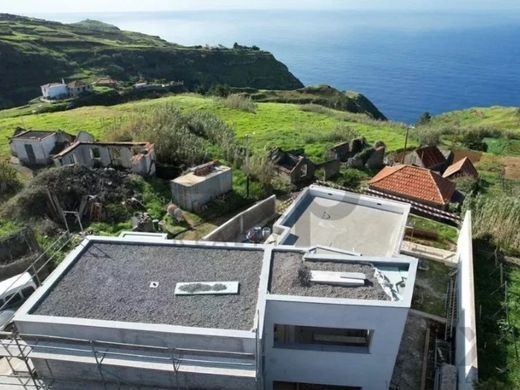 Villa in Calheta, Madeira