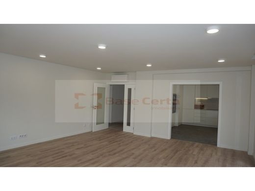 Apartamento - Almada, Setúbal