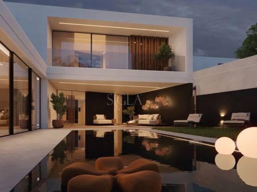 Luxus-Haus in Maia, Distrito do Porto