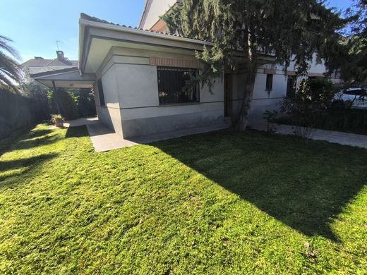 Semidetached House in Fuente el Saz de Jarama, Province of Madrid