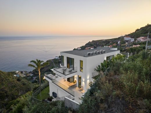 Villa in Calheta, Madeira