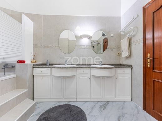 Luxury home in Loures, Lisbon