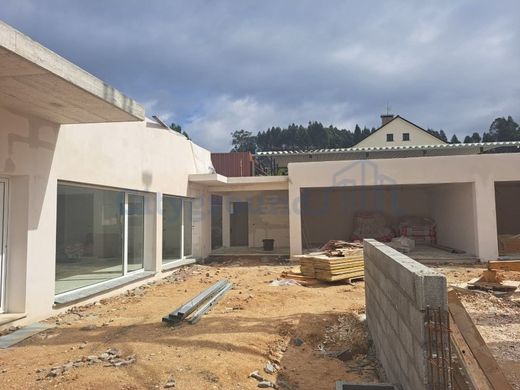 منزل ﻓﻲ Leiria, Distrito de Leiria