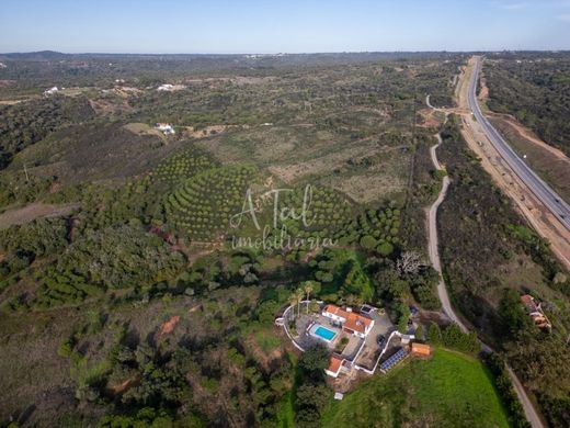 地皮  Santiago do Cacém, Distrito de Setúbal