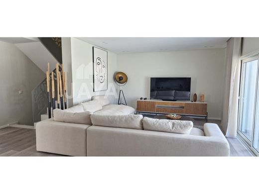 Lagoa, Distrito de Faroのマルチファミリーヴィラ