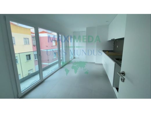 ‏דירה ב  Amadora, Distrito de Lisboa