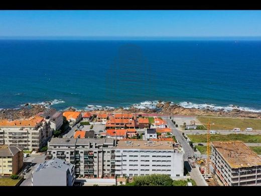 Appartement in Vila Nova de Gaia, Distrito do Porto