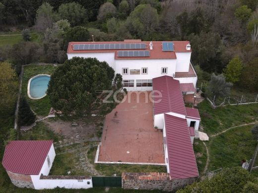 Luxury home in Lousã, Distrito de Coimbra
