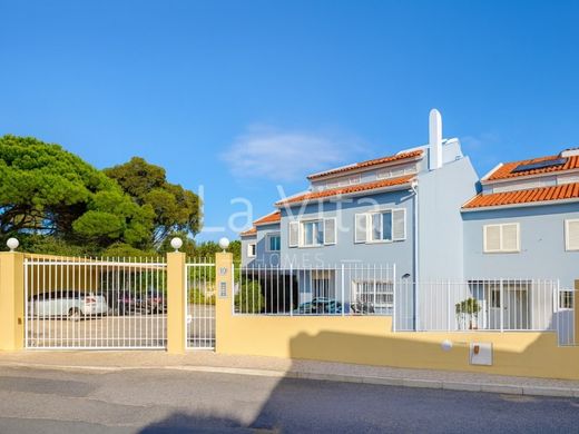 Twee-onder-een-kapwoning in Cascais, Distrito de Lisboa