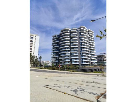 Apartment / Etagenwohnung in Oeiras, Lissabon