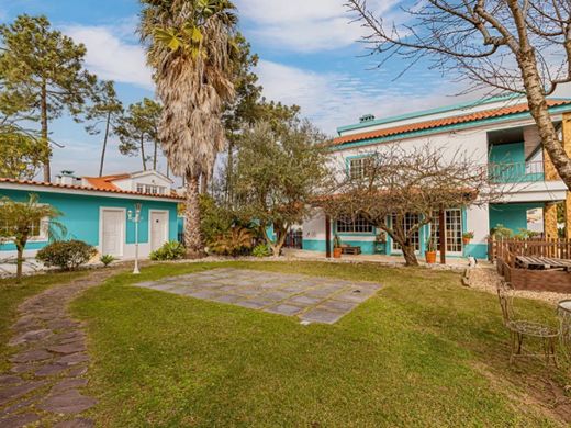 Maison de luxe à Charneca de Caparica, Almada