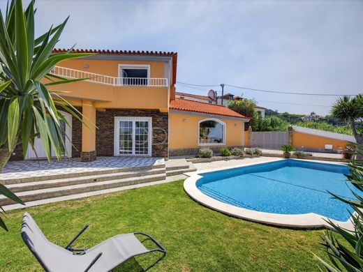 Detached House in Sintra, Lisbon
