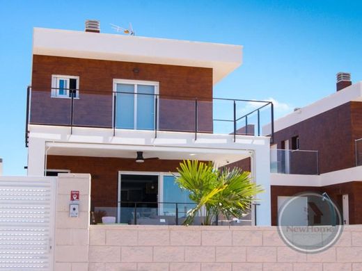 Luxury home in Gran Alacant, Alicante