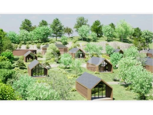 토지 / Calheta, Madeira