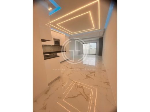 Квартира, Лола, Loulé