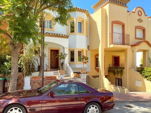 Villa multifamiliale à Marbella, Malaga