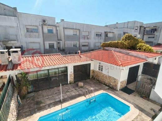 Luxury home in Sesimbra, Distrito de Setúbal