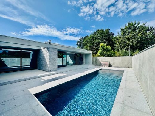 Twee-onder-een-kapwoning in Braga, Distrito de Braga