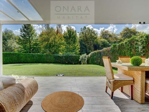 Semidetached House in Hondarribia, Guipuzcoa