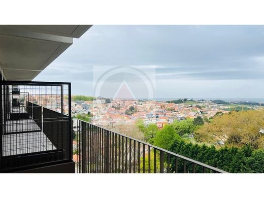 Apartment / Etagenwohnung in Vila Nova de Gaia, Distrito do Porto