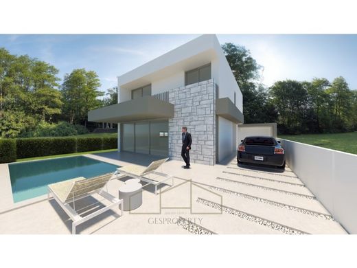 Müstakil ev Charneca de Caparica, Almada