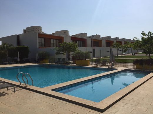 Luxe woning in Talatona, Luanda Province