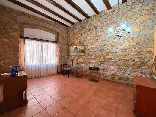 Luxury home in La Bisbal d'Empordà, Province of Girona