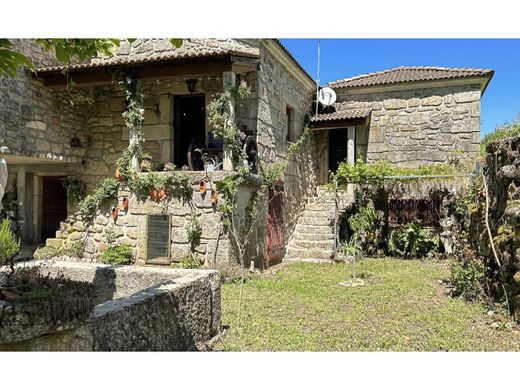 Rustico o Casale a Sátão, Distrito de Viseu
