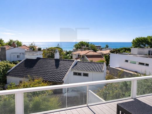 Luxury home in Cascais, Lisbon