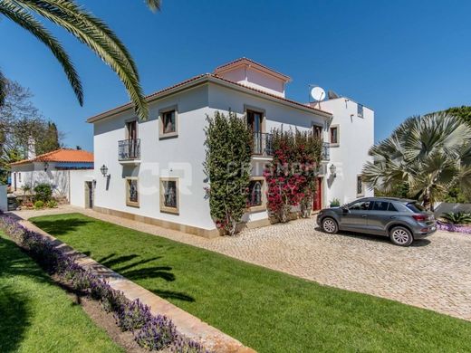 Casa Unifamiliare a Albufeira, Distrito de Faro