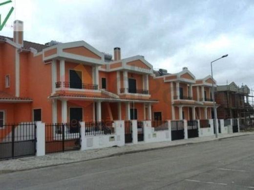 Villa multifamiliale à Seixal, Distrito de Setúbal