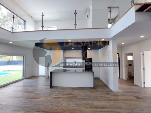 Willa wielorodzinna w Sesimbra, Distrito de Setúbal