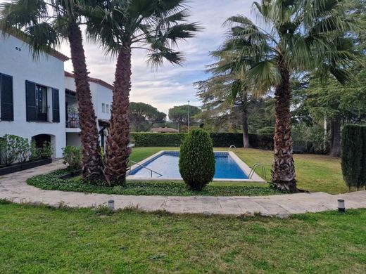 Luxury home in Bufaganyes, Catalonia