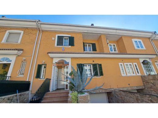 Смежная Вилла, Paracuellos de Jarama, Provincia de Madrid