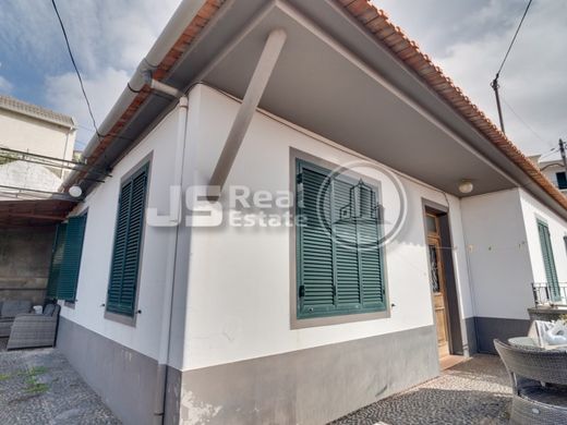 Πολυτελή κατοικία σε Φουντσάλ, Funchal