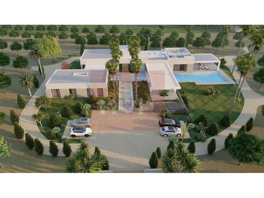 Land in Loulé, Distrito de Faro